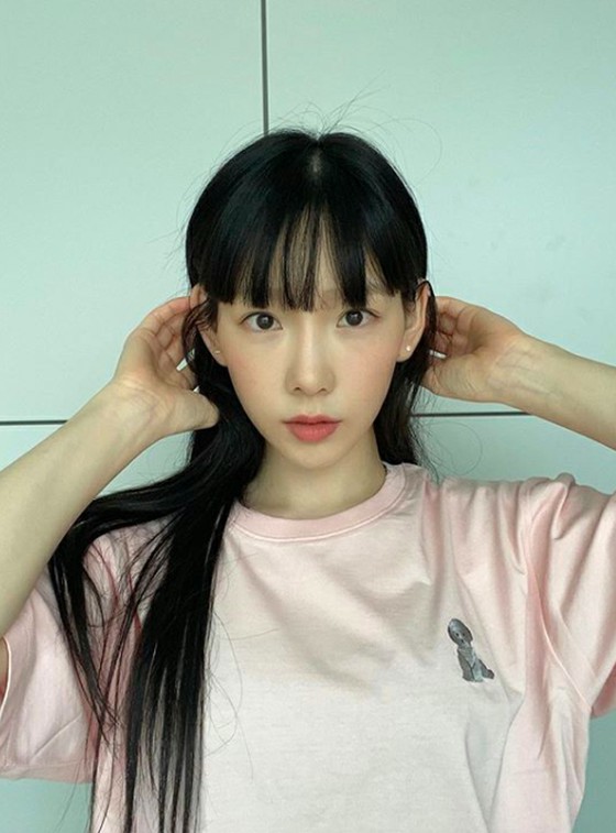 Tae Yeon (SNSD (Girls 'Generation)), cắt tóc mái và tạo ra một nét quyến rũ mới mẻ ... "Anh yêu em"