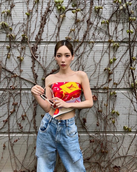 Tae Yeon (SNSD (Girls 'Generation)) lên tiếng lo lắng vì "quá gầy" trong ảnh SNS gần đây