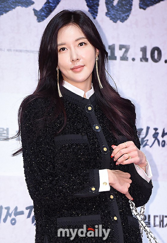[Official] "Tin đồn mang thai nổi lên" Nữ diễn viên Jang MiInAe hẹn hò trên tiền đề kết hôn với một người đàn ông chung ... văn phòng quản lý "Tin đồn mang thai trực tiếp tiết lộ"