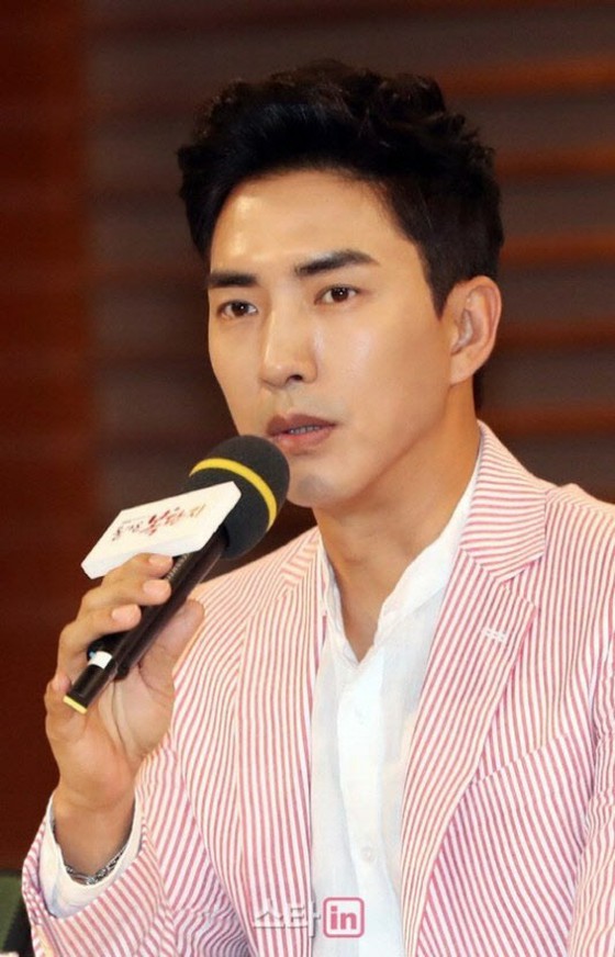 Nam diễn viên Ko Se Won "ly hôn / sẩy thai" lộ diện tình cũ lần 2 "không xin lỗi"