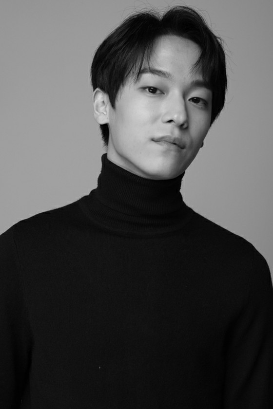 Byung Hun (cựu TEEN TOP) tái xuất với vai trò diễn viên = Kí kết hợp đồng độc quyền với IHQ