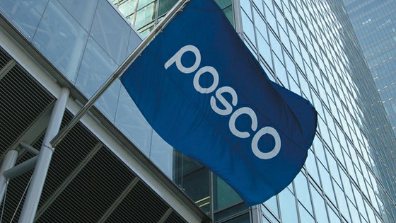 <Giải thích W> Sau khi Hàn Quốc công bố giải pháp cho vấn đề lao động cưỡng bức trước đây, Posco là công ty đầu tiên phản hồi, quyên góp 400 triệu yên cho quỹ