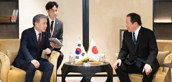 <Bình luận W> Tại sao Bộ trưởng Quốc phòng của cả hai nước nhất trí ngăn chặn sự tái diễn của vấn đề chiếu xạ radar đã cản trở trao đổi quốc phòng Nhật Bản-Hàn Quốc
