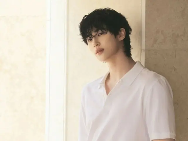 ビョン・ウソク、少女漫画の主人公のようなビジュアル…たくましい筋肉で男性美も