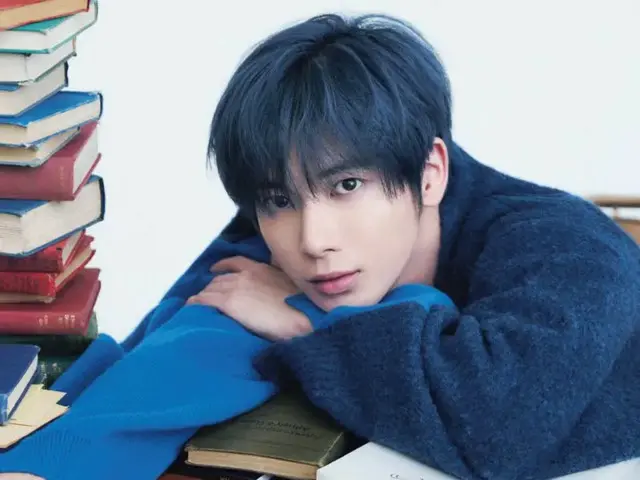 TAEHYUN của TOMORROW X TOGETHER lần đầu tiên xuất hiện solo trên trang bìa đặc biệt của tạp chí CREA số mùa thu!