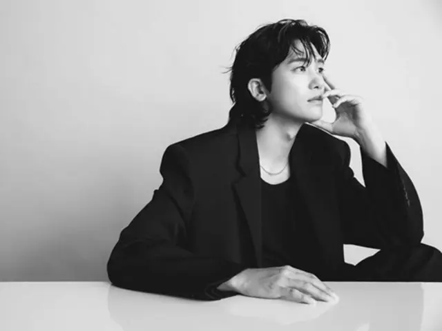 Park Hyung Sik, từ vẻ đẹp trẻ trung tươi mới đến vẻ đẹp trưởng thành sâu sắc... Hồ sơ mới được tiết lộ