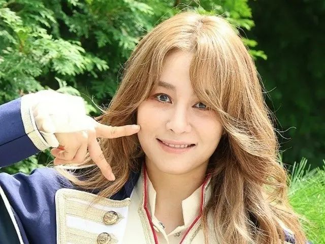 オク・チュヒョン（Fin.K.L）、「所属事務所の違法運営疑惑」自ら頭を下げた…「より誠実で透明な姿勢」