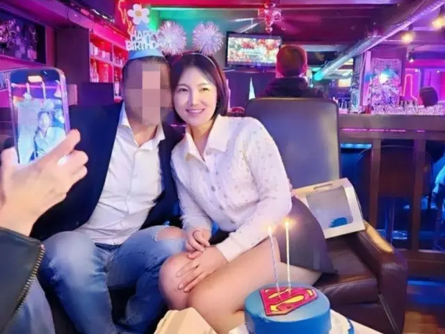 Luật sư Young-sook, một thành viên của mùa thứ 7 của chương trình truyền hình thực tế lãng mạn "I'm SOLO", thú nhận mình là nạn nhân của lừa đảo hôn nhân... "Tôi đã có vợ là người Nhật"