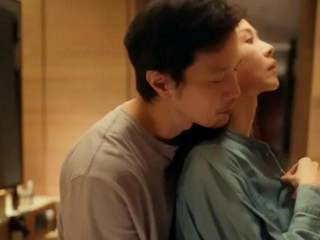 Phim truyền hình Trung Quốc NGAY BÂY GIỜ: "Sinh ra để tỏa sáng" Tập 11: Shi Aima trở nên ám ảnh với mối quan hệ của cô với đạo diễn Li = Tóm tắt và tiết lộ nội dung phim