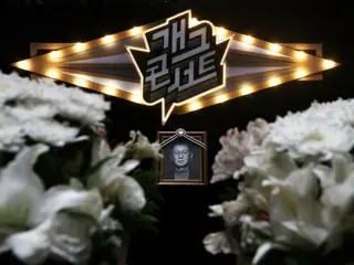 "Huyền thoại hài kịch" quá cố Jung YOO SUN được nhiều đàn em tiễn đưa trên sân khấu tại "Gag Concert"