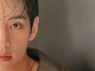 V của BTS hóa thân thành chàng trai mùa thu đầy khí chất... Vẻ đẹp nam tính bùng nổ sau khi xuất ngũ
