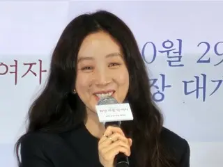 Jung Ryeo Won của bộ phim "The Woman in the White Car" chia sẻ: "Trở lại màn ảnh rộng sau bảy năm giống như một món quà lớn"
