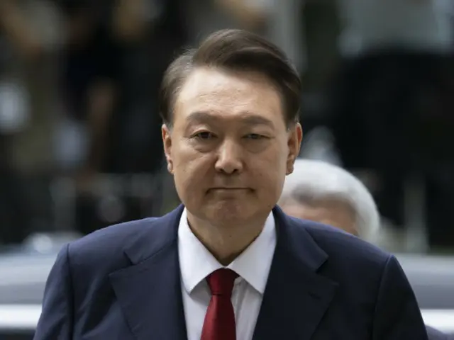 「教師が授業中に尹前大統領を侮辱」… 生徒が「政治的中立違反」で申告=韓国