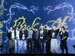 Album đầu tay tại Hàn Quốc của &TEAM đã bán được hơn 1,13 triệu bản trong ngày đầu tiên... Hoạt động ở cả Nhật Bản và Hàn Quốc