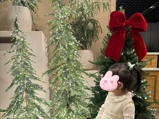 Nữ diễn viên Lee Min Jung tiết lộ "hội chứng công chúa váy áo" của con gái - cô bé thay váy ba lần một ngày... Cư dân mạng phản ứng nhiệt tình