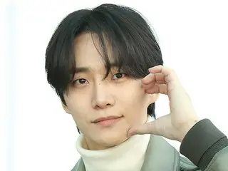 Câu lạc bộ người hâm mộ Lee Junho của 2PM quyên góp 350kg gạo cho trẻ em