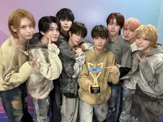 Sau "AHOF" và "THE SHOW", anh ấy hiện cũng xuất hiện trên "Show! Champion"... đạt được hai danh hiệu chương trình âm nhạc