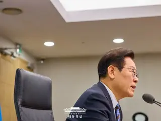 Tỷ lệ ủng hộ Tổng thống Lee "giảm"... 48% người dân Hàn Quốc cho rằng việc bên công tố từ bỏ kháng cáo trong "vụ án Daejang-dong" là "không phù hợp"