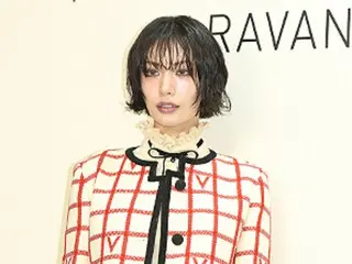 Nana (AFTERSCHOOL), người đã chế ngự một tên cướp mang theo vũ khí chết người, nhận được lời khuyên từ luật sư của mình... "Không nên chống cự trực tiếp"