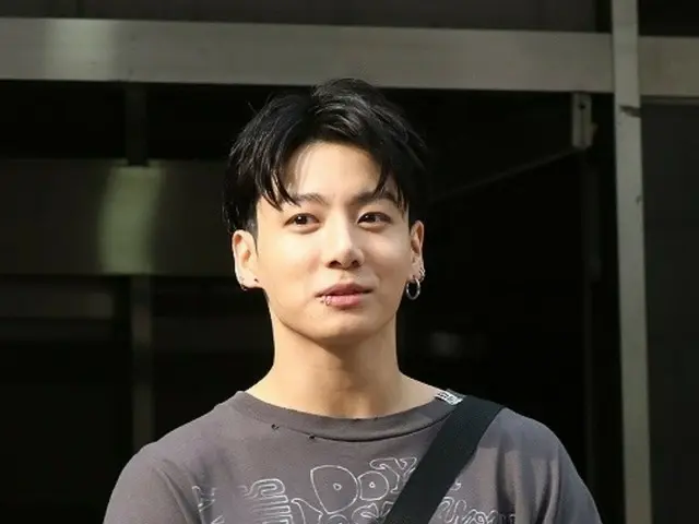 Lần này là một phụ nữ Nhật Bản... Fan của thành viên BTS JUNG KOOK lại đột nhập vào nhà anh, cảnh sát đang điều tra