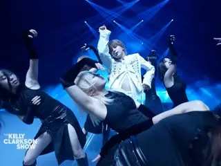 Taemin của SHINee lần đầu tiên ra mắt trên truyền hình solo tại Mỹ trong "The Kelly Clarkson Show"... Phản ứng toàn cầu cũng bùng nổ