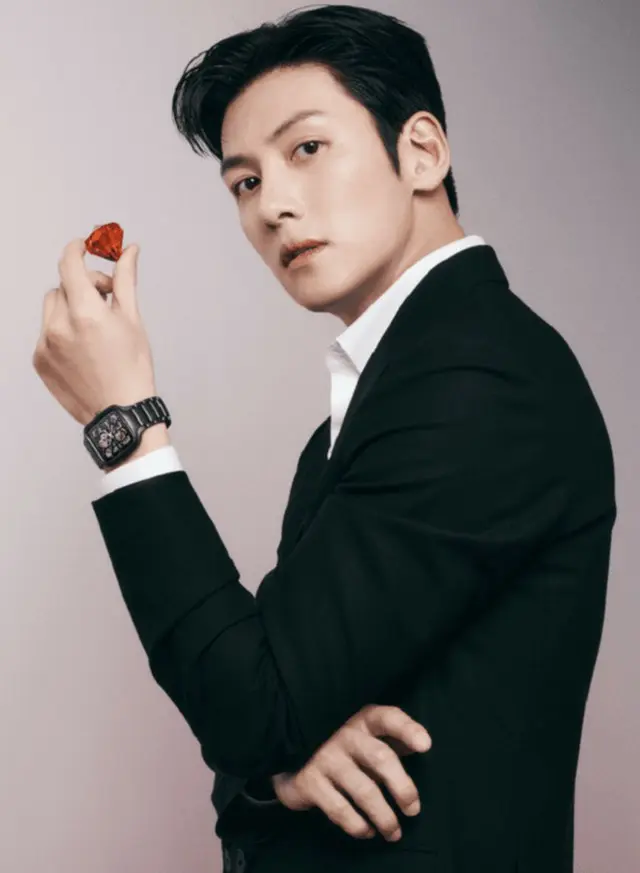 ウォッチブランド「ラドー」、チ・チャンウクリミテッドエディション公開