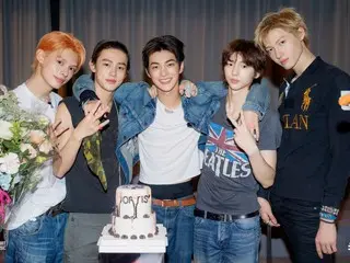 "CORTIS" thống trị bảng xếp hạng album Billboard của Mỹ... Tên fandom chính thức là "CORE"