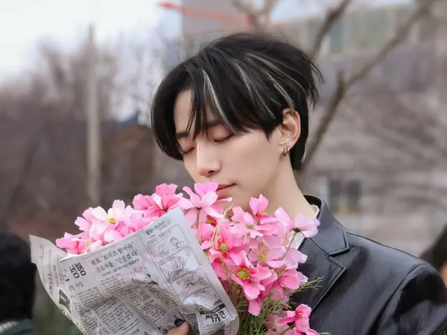 Lee Junho của 2PM gây sốt với "Taepung Business"... Thêm phim mới