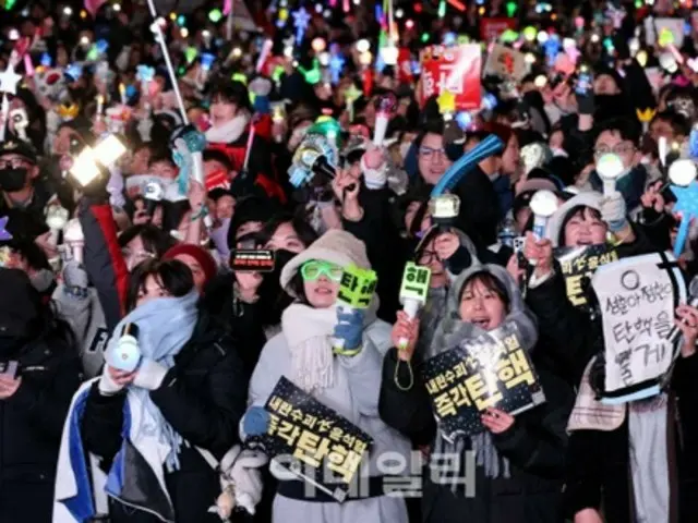 Một năm kể từ lệnh thiết quân luật khẩn cấp ngày 3 tháng 12, cuộc biểu tình quy mô lớn được tổ chức tại Yeouido... Dự kiến tắc nghẽn giao thông = Hàn Quốc