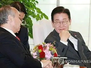 Tổng thống Lee thảo luận về AI với Son Masayoshi: "Hãy biến nó thành cơ sở hạ tầng cơ bản như nước và hệ thống thoát nước"