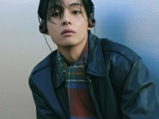 Bài hát "Christmas Tree" của V (BTS) được Billboard chọn là "Bài hát Giáng sinh hay nhất thế kỷ 21".