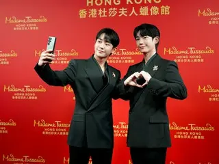 Nam diễn viên Jung HaeIn lần đầu tiên ra mắt tượng sáp của mình tại bảo tàng Madame Tussauds.