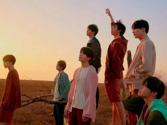 "BTS" và "Anpanman" đứng đầu bảng xếp hạng "World Digital Song Sales" của Billboard Mỹ với màn trở lại ấn tượng sau 7 năm.