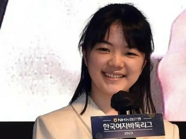 日本の天才少女棋士「韓国に移籍したい」…客親棋士を申請＝韓国報道