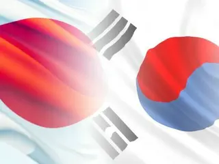 Lập trường của chính phủ Nhật Bản nhằm tăng cường phổ biến thông tin về lãnh thổ đã bị truyền thông Hàn Quốc chỉ trích là “Nhật Bản một lần nữa thể hiện tham vọng của mình”.