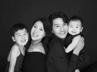 Nam diễn viên Lee Pil Mo tham gia cùng hai con trai của mình trong "Star Dad's Struggles! Superman is Back"...Vợ Seo Soo-young: "Đối với tôi, oppa luôn là siêu nhân"