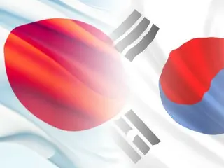 Các nhà lãnh đạo tài chính hàng đầu của Nhật Bản và Hàn Quốc gặp nhau lần đầu tiên sau 8 năm... Các cuộc họp con thoi giữa hai nước được nối lại