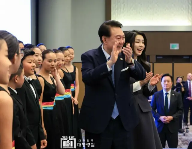 尹大統領、APEC会議を終え「帰国」の途に…「日米韓」密着を誇示…「中韓会談」は不発