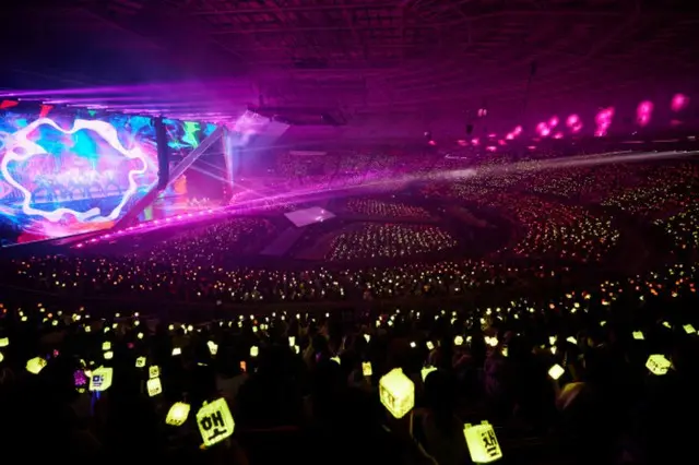 「NCT 127」、1年ぶりの単独コンサート…「きょうここが韓国で一番熱い場所」