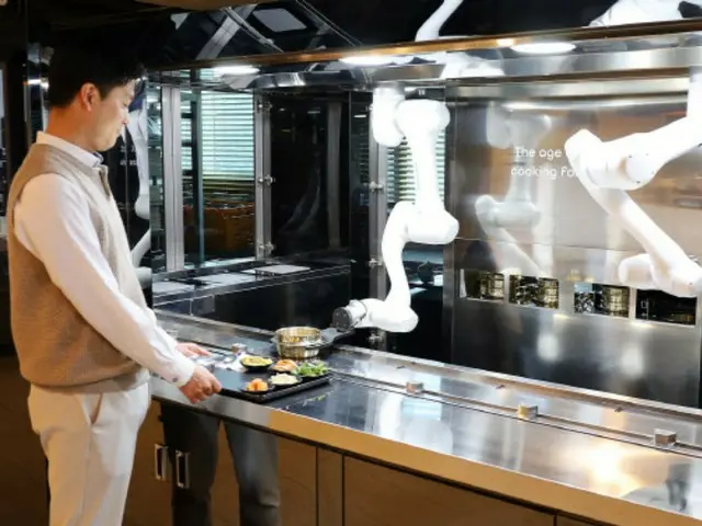 サムスンウェルストーリーとロボテックによる調理ロボット「ウェルリボット」