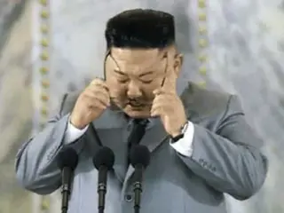 ``Những giọt nước mắt bất thường của một nhà độc tài''...Tại sao Kim Jong-un của Triều Tiên lại khóc?