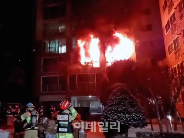 「子どもを受け取ってください！」クリスマスにアパートで火災、父親の最後の叫び＝韓国