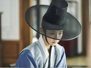 Nữ diễn viên "Detailed Work, Enchanted Ones" Sin Se Kyung lần đầu tiên trong đời hóa thân thành "người phụ nữ xuyên không"... Thần thái mềm mại