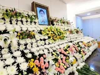 Bong Joon ho, Shin Dong-yeop và những người khác bày tỏ lòng kính trọng đối với cố Lee Sun Kyun