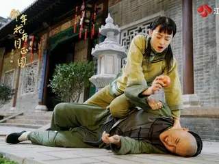 ≪Phim Trung Quốc NGAY BÂY GIỜ≫ “Như hoa nở dưới trăng” tập 7, Chu Anh trở thành vợ trẻ của nhà họ Ngô Vườn Đông = tóm tắt/spoiler