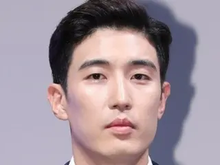 [Chính thức] Công ty quản lý của nam diễn viên Kang KyoungJun đưa ra bình luận... "Nội dung cuộc trò chuyện là đời tư của nam diễn viên...Thảo luận về việc gia hạn hợp đồng độc quyền đã bị tạm dừng."