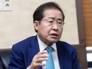 Thị trưởng Daegu, Hàn Quốc: ``Chỉ có tiềm năng hạt nhân, chúng ta mới có thể thoát khỏi sự tống tiền của Triều Tiên''...``Nếu mất cảnh giác, chúng ta sẽ trở thành ``nô lệ hạt nhân'''