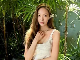 Jessica (cựu Girls' Generation) tự tin với phong cách khoe vòng eo... Slim S-line