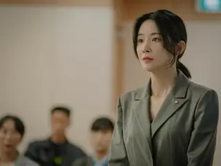 Nữ diễn viên Lee Bo Young truy tìm bí mật của Lee Mu Saeng trong phim truyền hình mới "Hyde"...Phần hai vẫn ra mắt