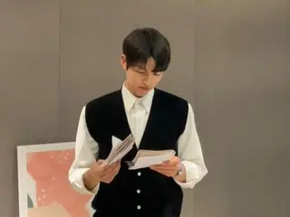 Song Jong Ki xúc động trước lá thư fan gửi Ro Ki-wan